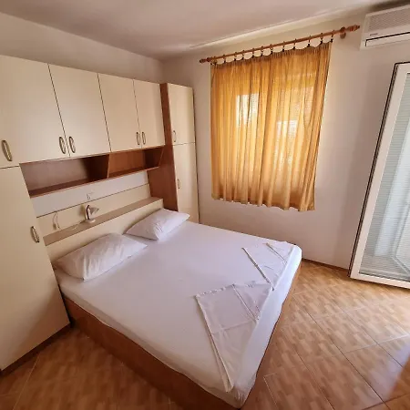 Apartmán Luetic